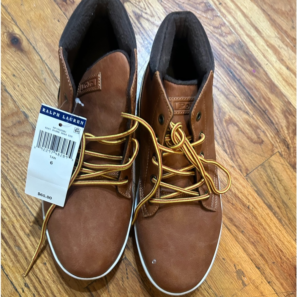 NWT Ralph Lauren Boys boots; Synthetic Leather; Size 6